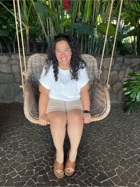Meet your Posher, Jenn